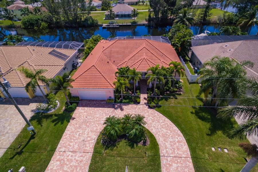 Full Size 061 - 2702 SW 38th Terrace Cape Coral FL 33914